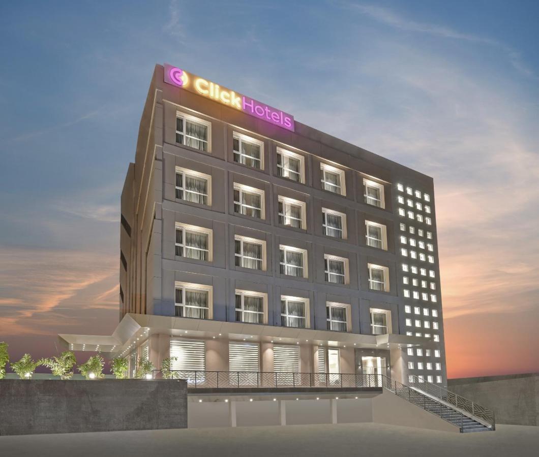 Click Hotel Aurangabad Exterior photo